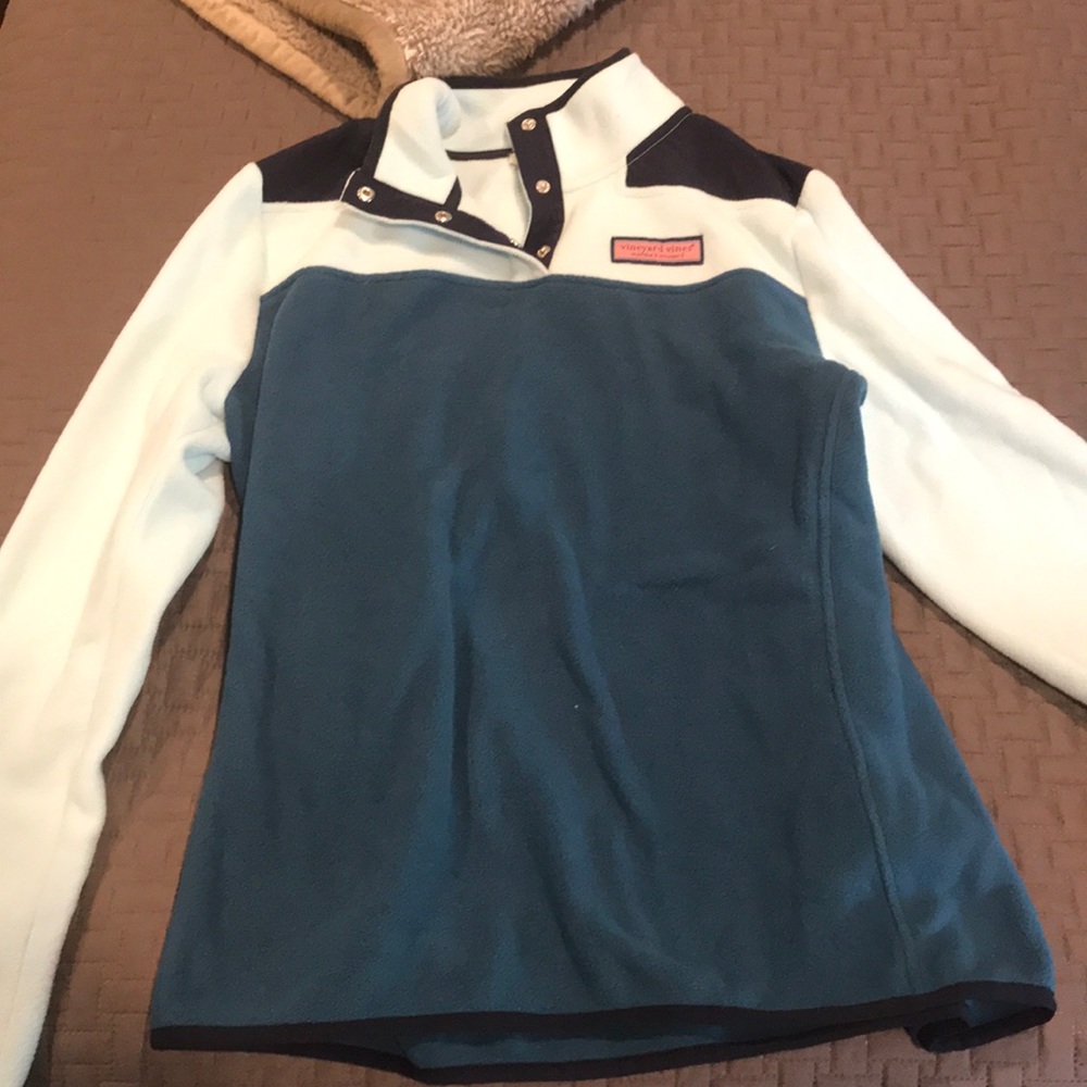 Vineyard Vines Fleece Pull over